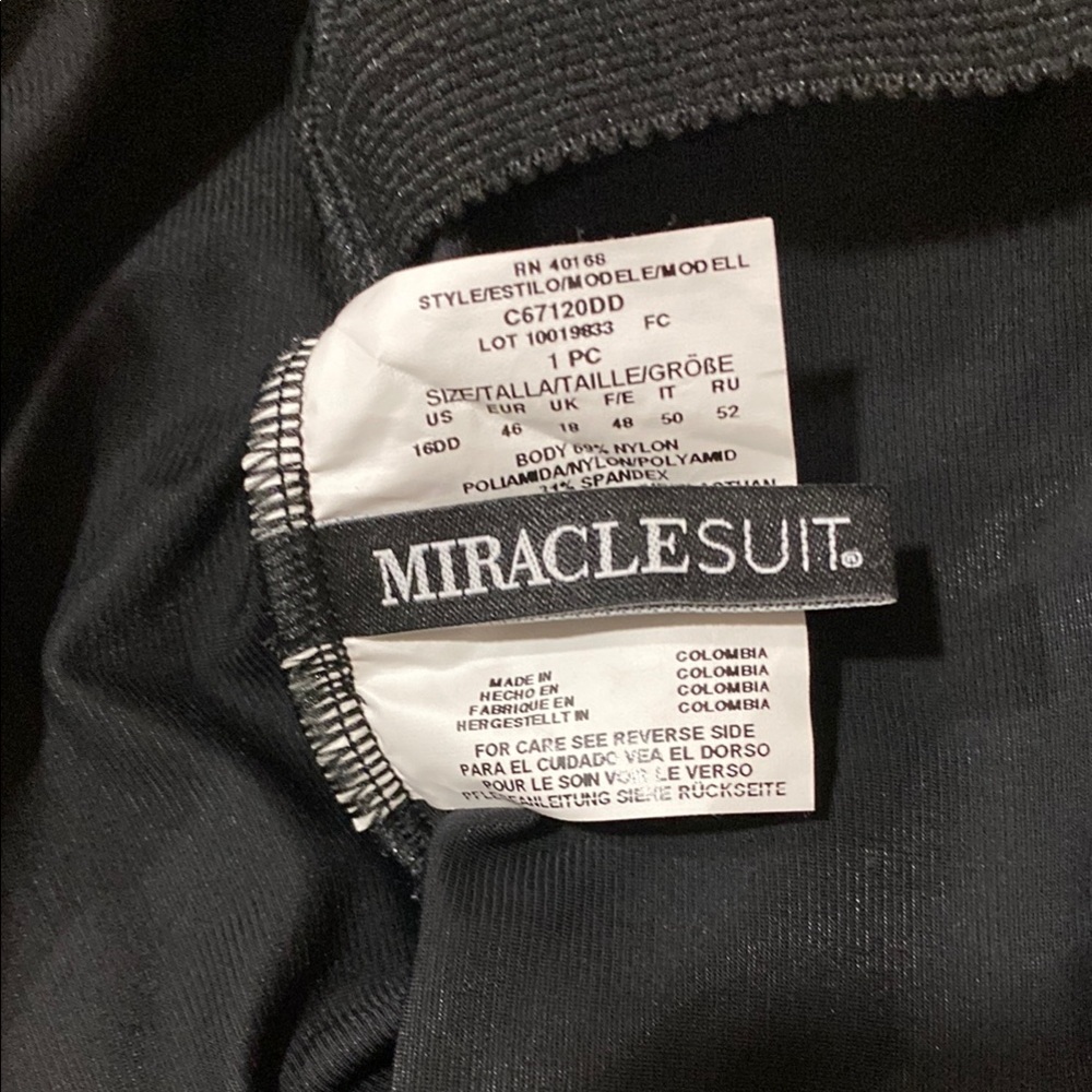 Miraclesuit Black Suit Sleek Elegant Design